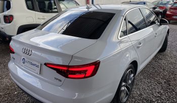 
									Carro Audi A4 Launch Edition full								