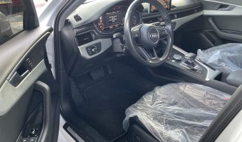 
									Carro Audi A4 Launch Edition full								