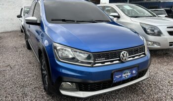 VW Saveiro Cross 2017 1.6 Cabine Dupla :: Carro Extra Azul