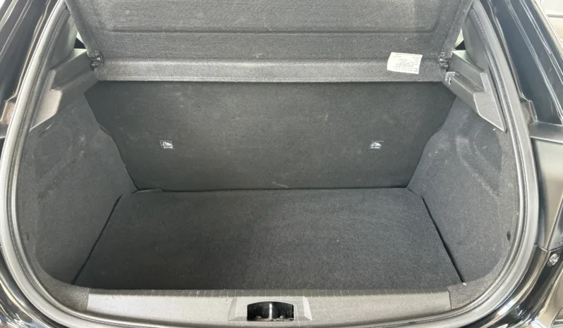 Peugeot 208 2022 Like Pack 1.6 Manual com Multimidia :: Carro Extra full